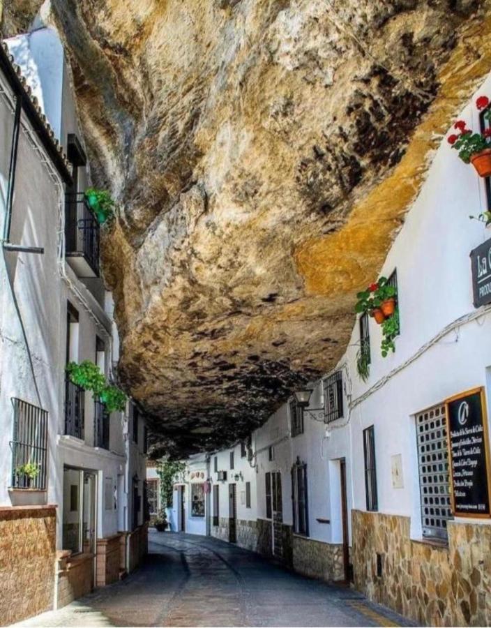 Ferienwohnung La Casa Del Rio Setenil De Las Bodegas Exterior foto