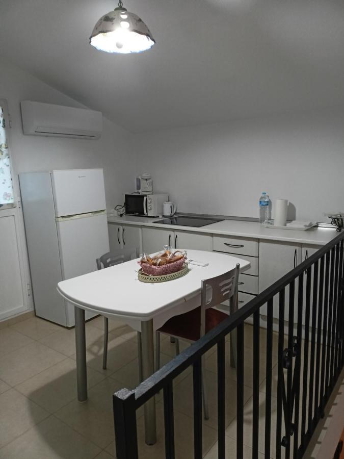 Ferienwohnung La Casa Del Rio Setenil De Las Bodegas Exterior foto
